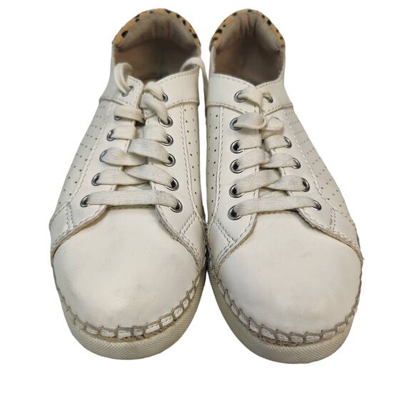 Dolce Vita Women's Sz 10 Morris Sneakers White Perforated Cheetah Espadrille - Picture 3 of 10